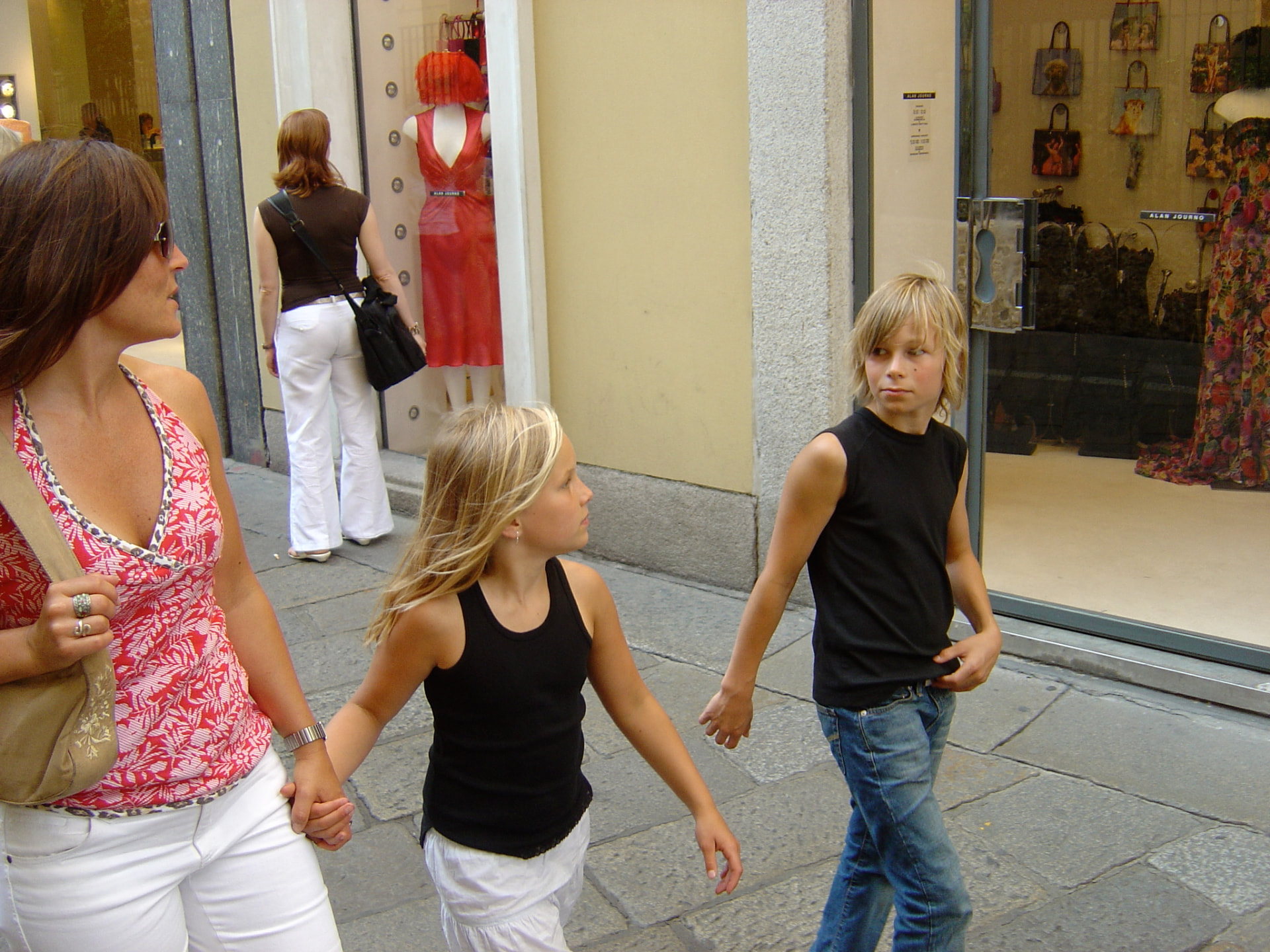 6 juli · bild 1